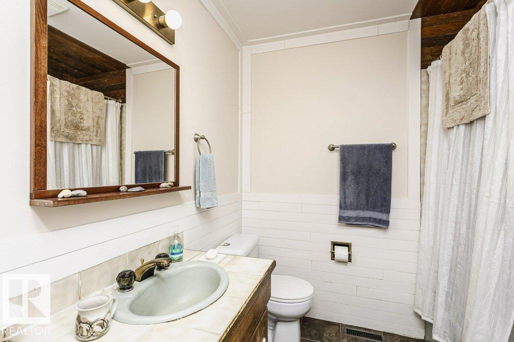 10968 35 AV NW NW - 18