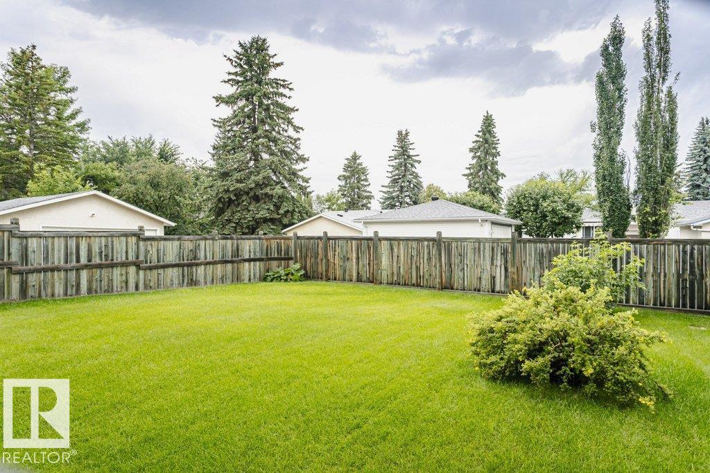 10968 35 AV NW NW - 24