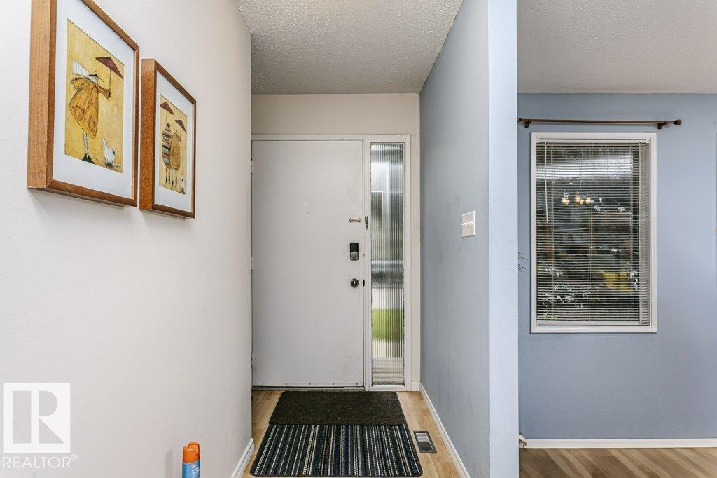 10968 35 AV NW NW - 3