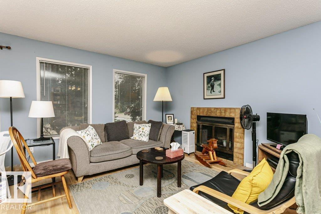 10968 35 AV NW NW - 4