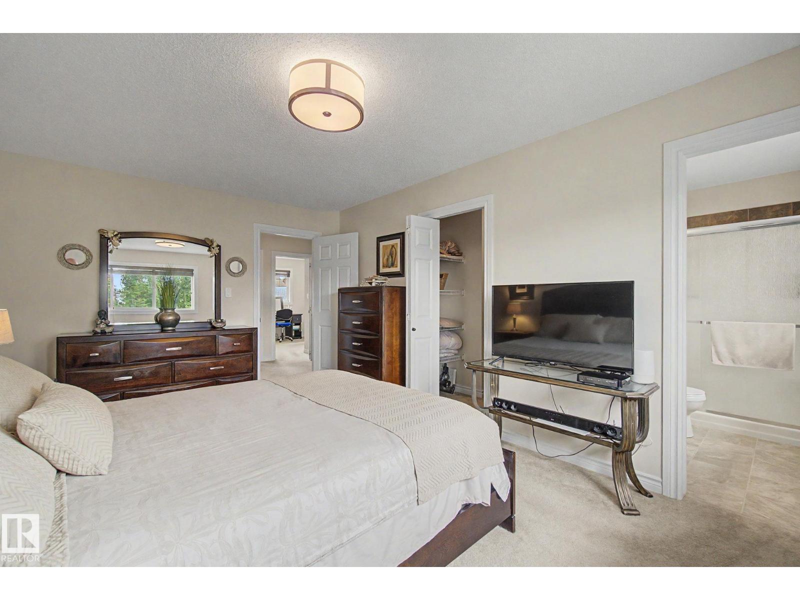 7 PETER ST - 22