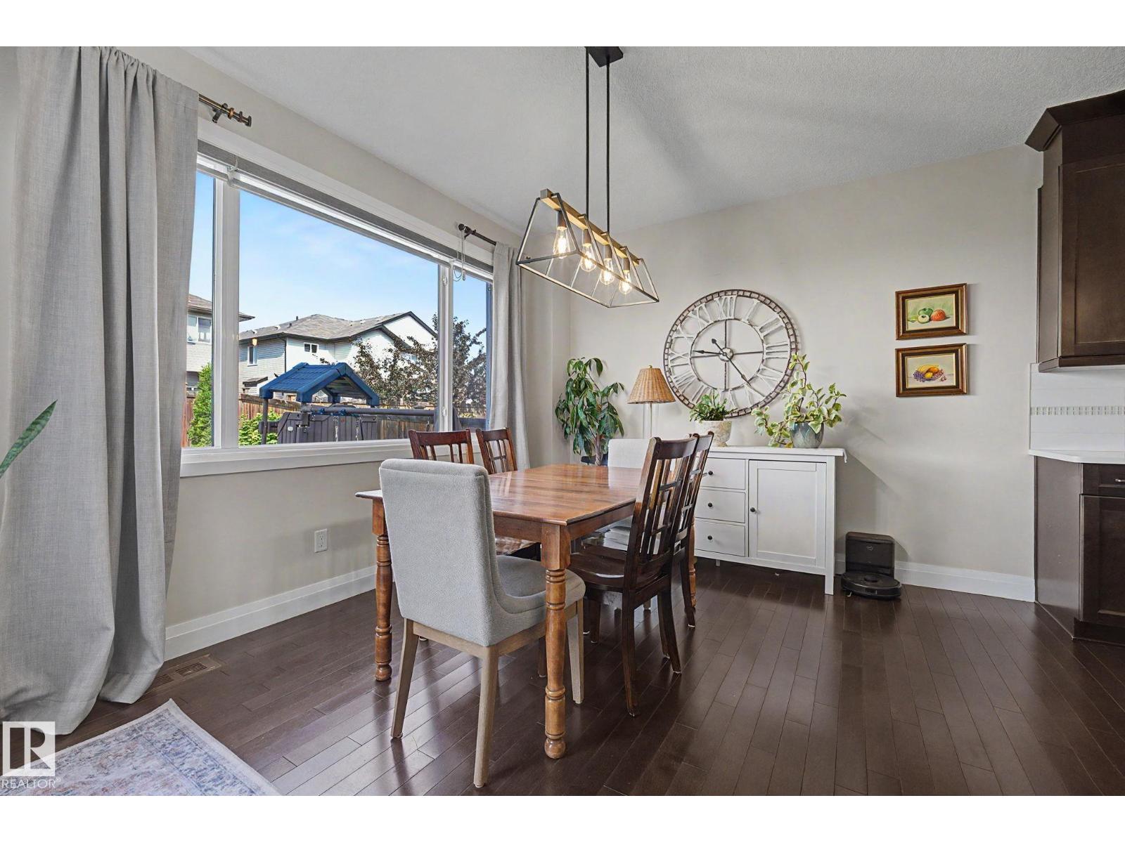 2004 SOUTH CREEK DR - 11