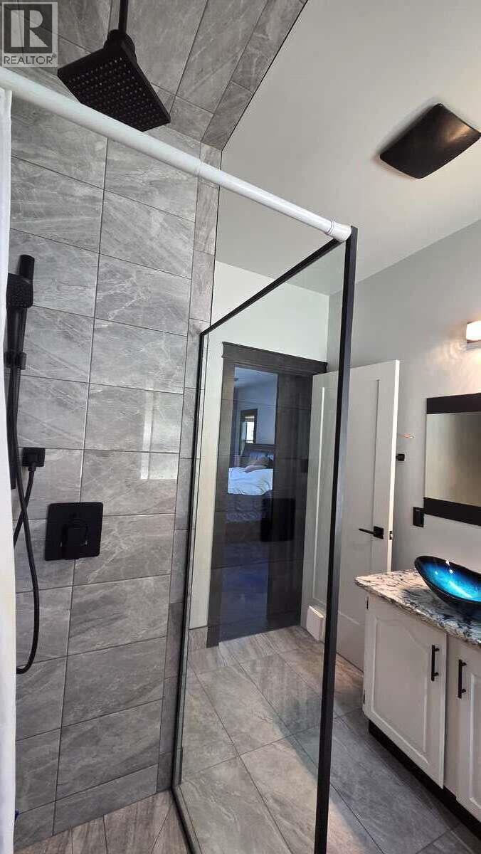 10795 Westshore Road - 20