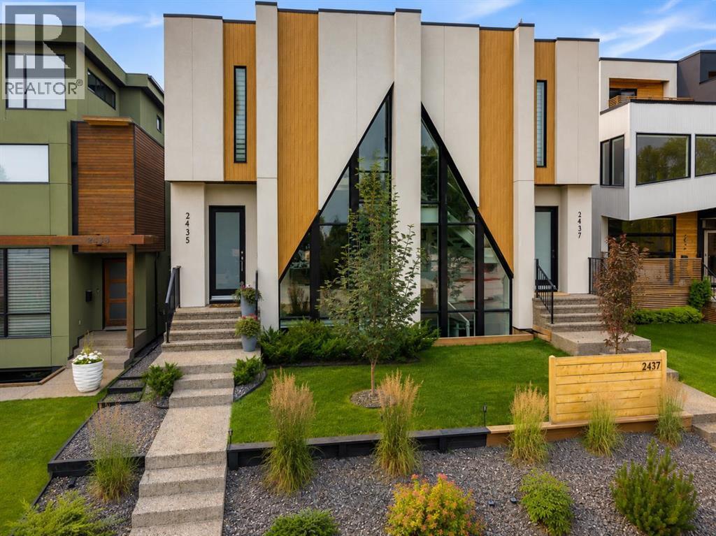 2435 29 Avenue SW - 1