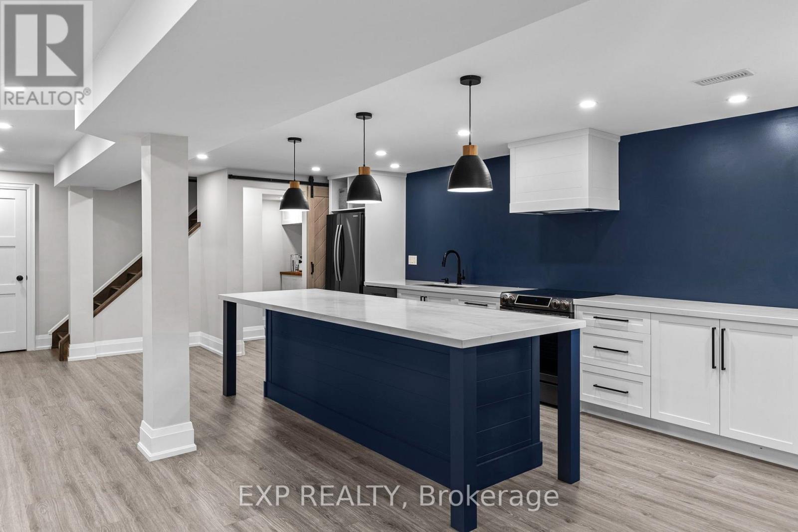 53 GLENSIDE DRIVE - Image 32