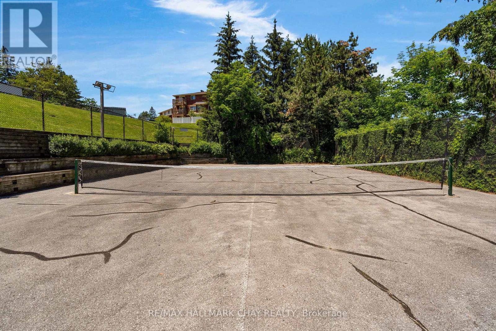 #103 1 QUAIL CRESCENT - 26