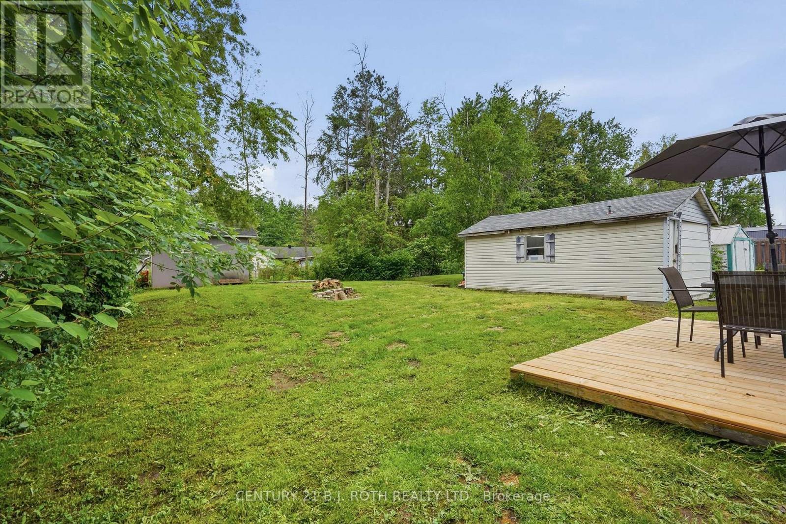 3408 CORONATION AVENUE - Image 24