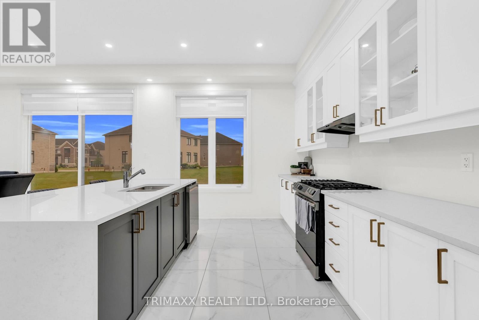 7 WINTERGREEN LANE - 22