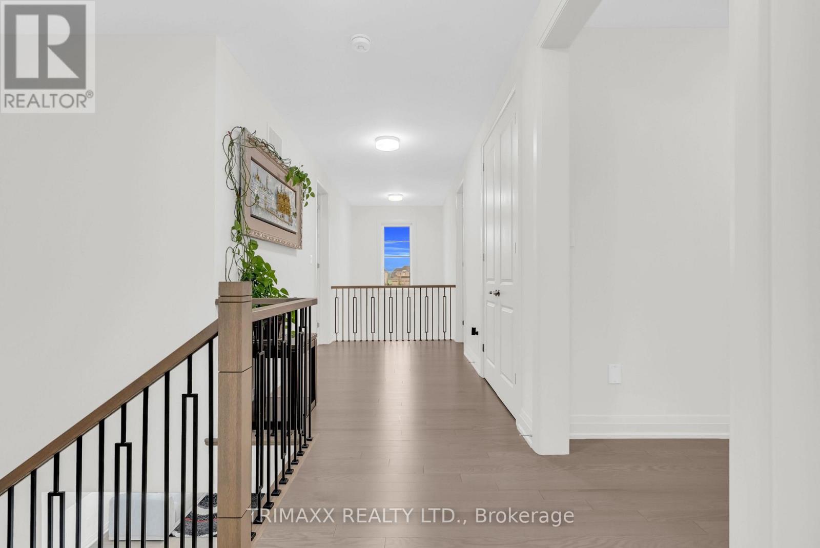 7 WINTERGREEN LANE - 27