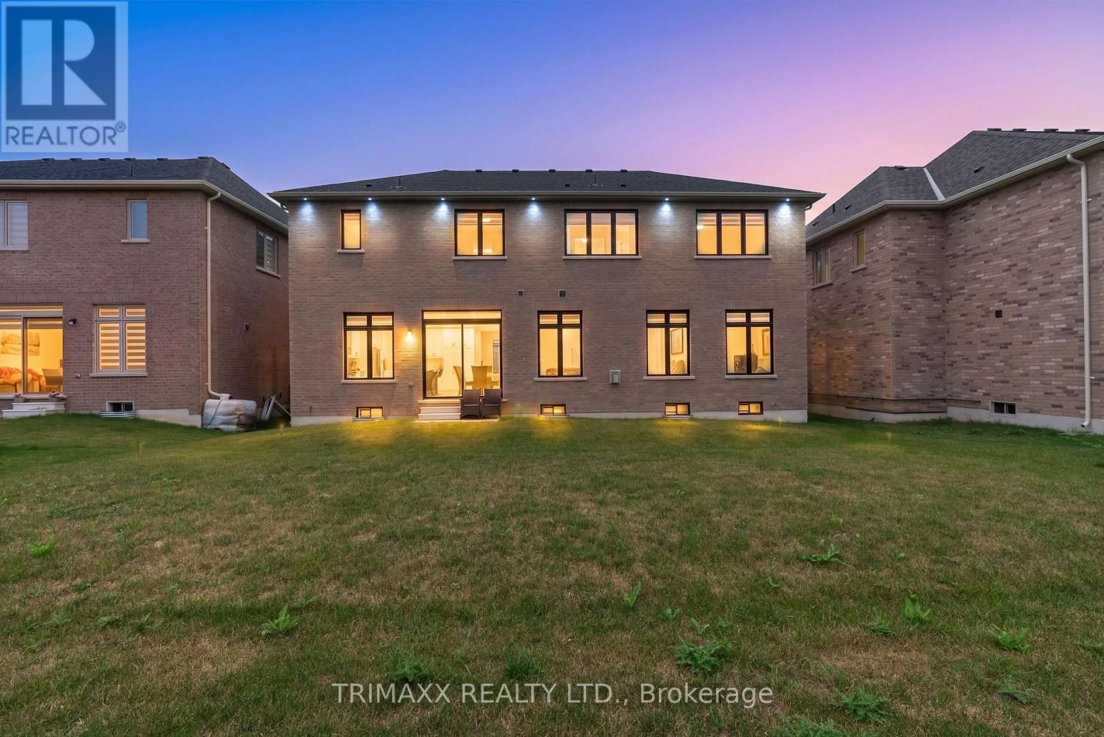 7 WINTERGREEN LANE - 47