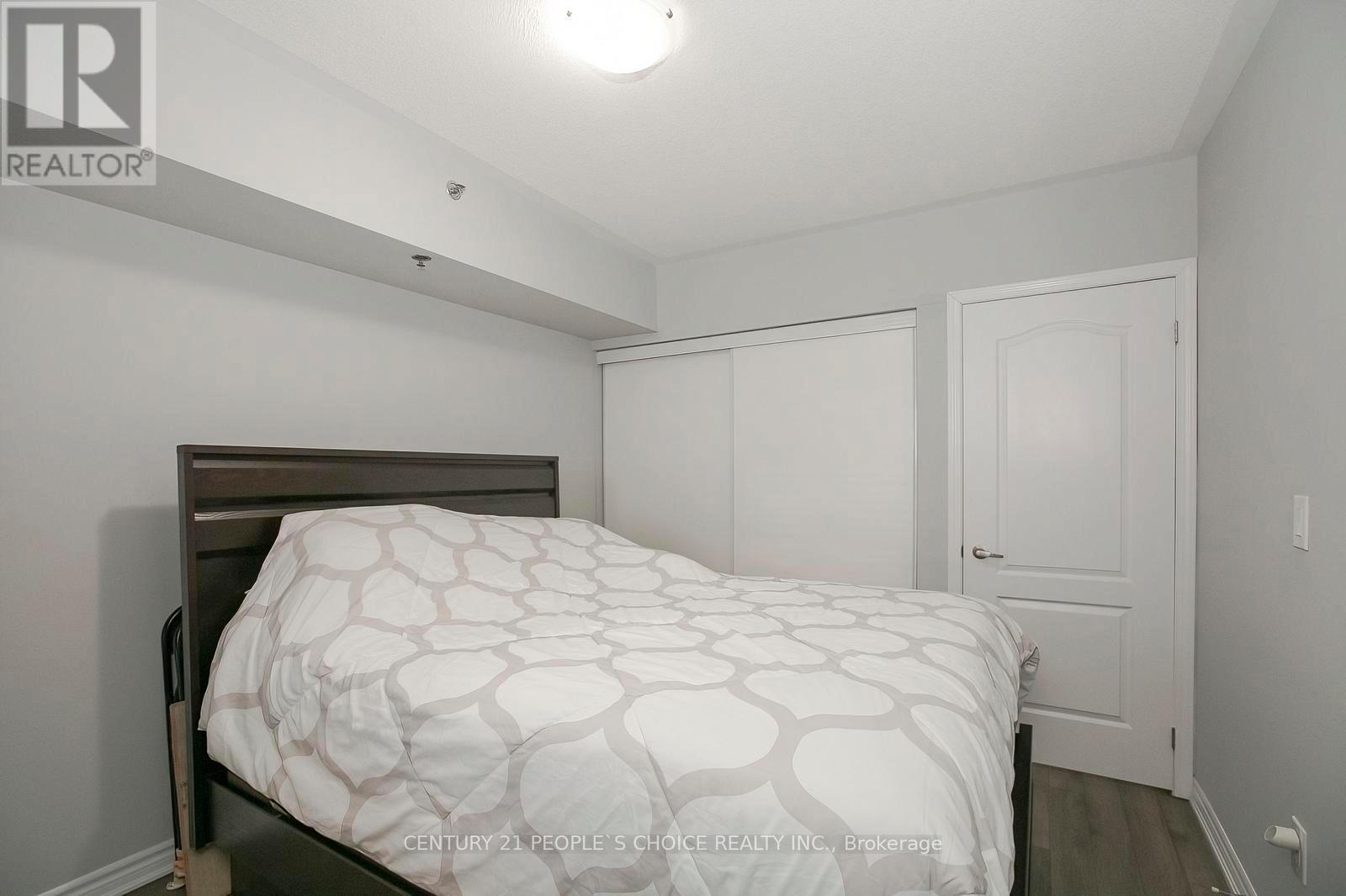 #402 60 BAYCLIFFE CRESCENT - 28