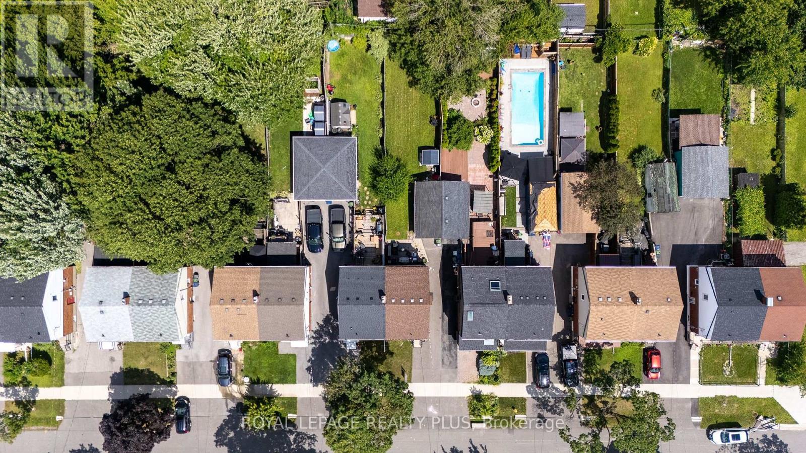 33 DAYTON AVENUE - 34