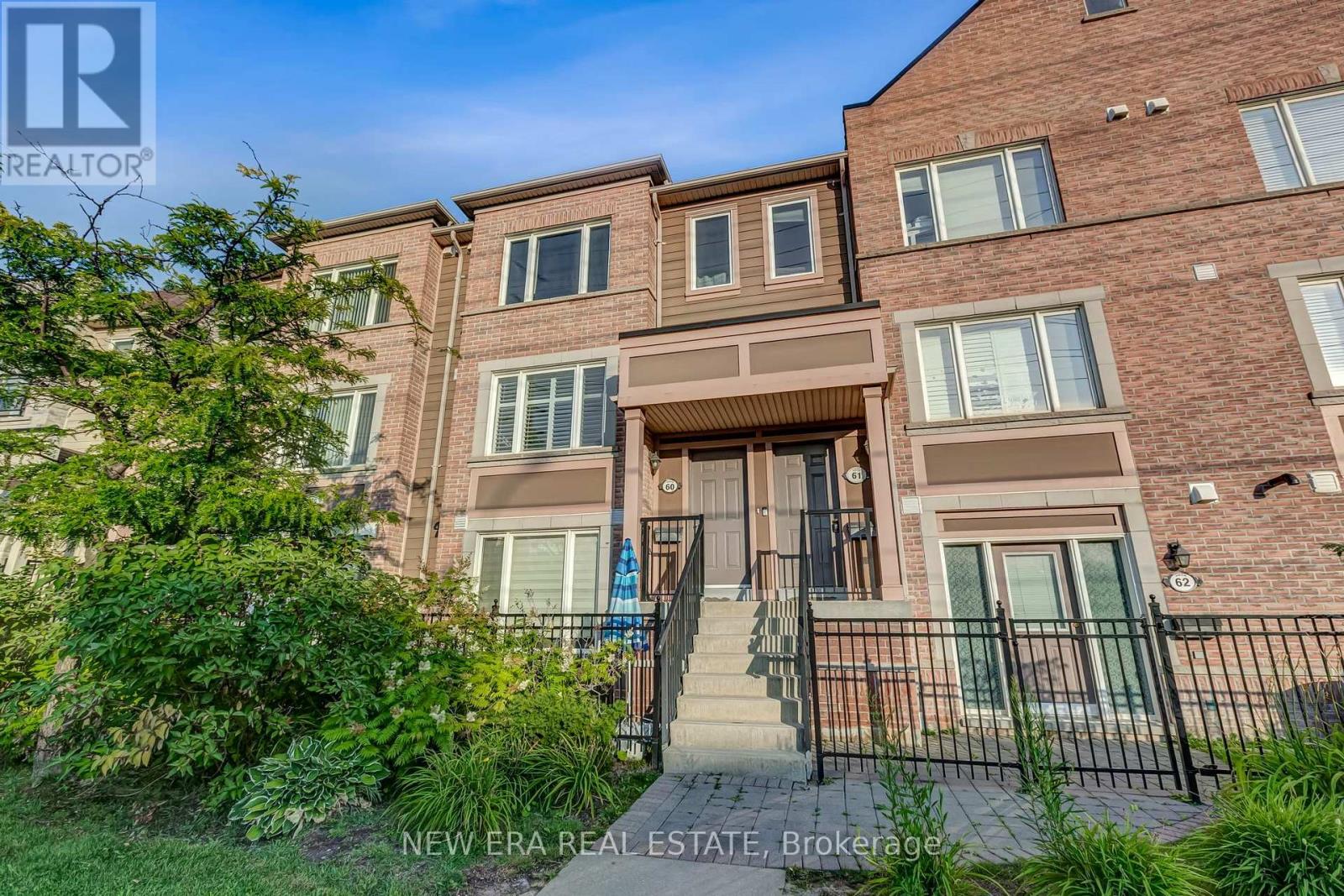 #60 3056 EGLINTON AVENUE W - 1