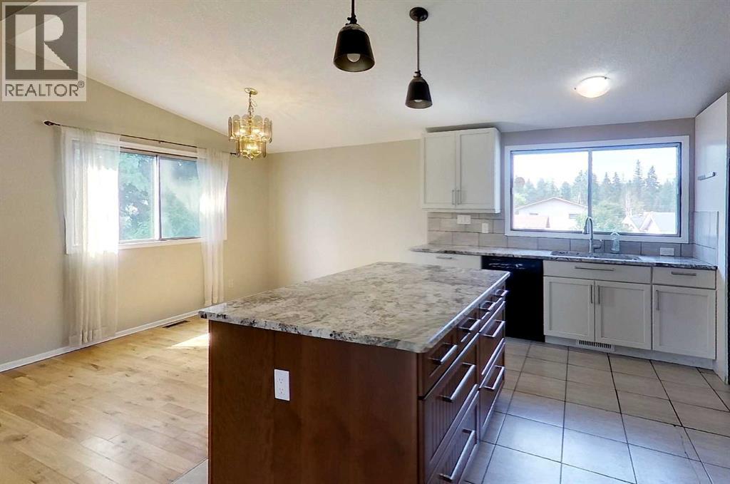 4346 9th Avenue - Image 17