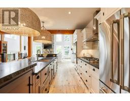 136 Snowbridge Way, Blue Mountains, ON L9Y0V1 Photo 12