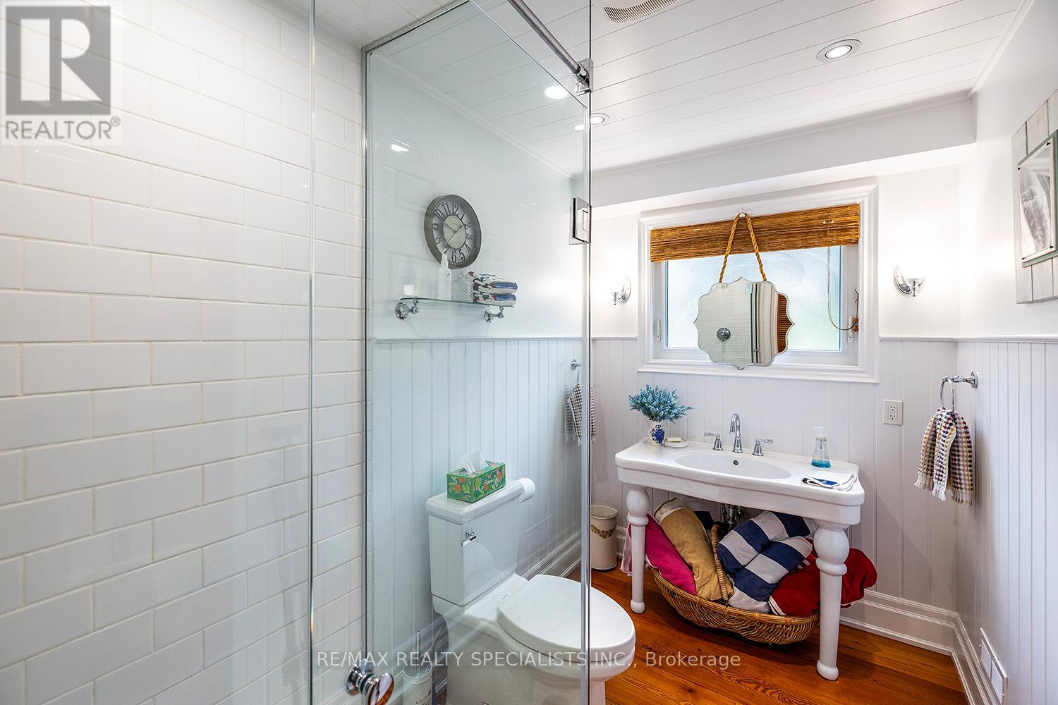 127 DRIFTWOOD VILLAGE ROAD - Image 9