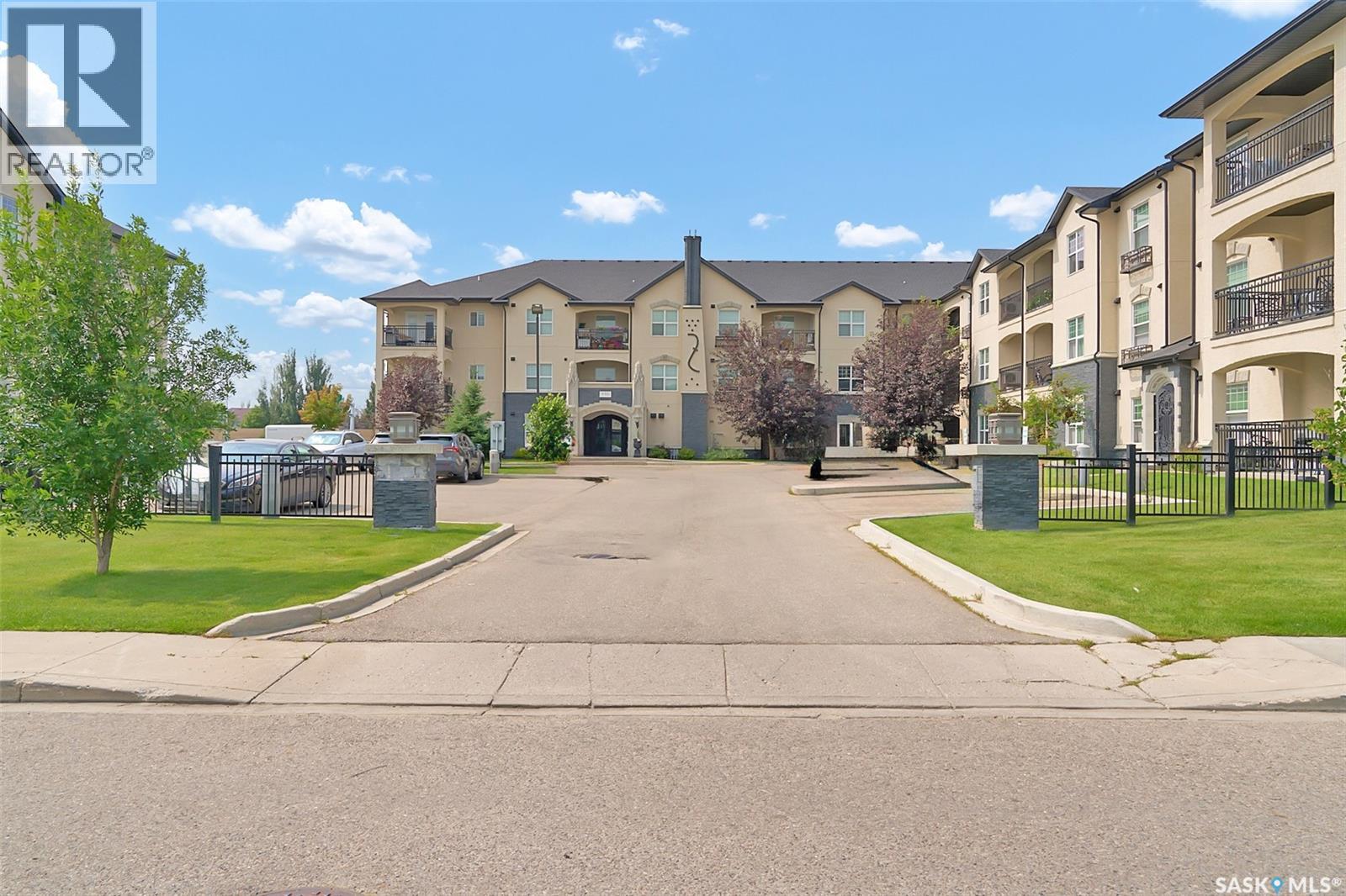 102 110 Phelps WAY, Saskatoon — photo 3
