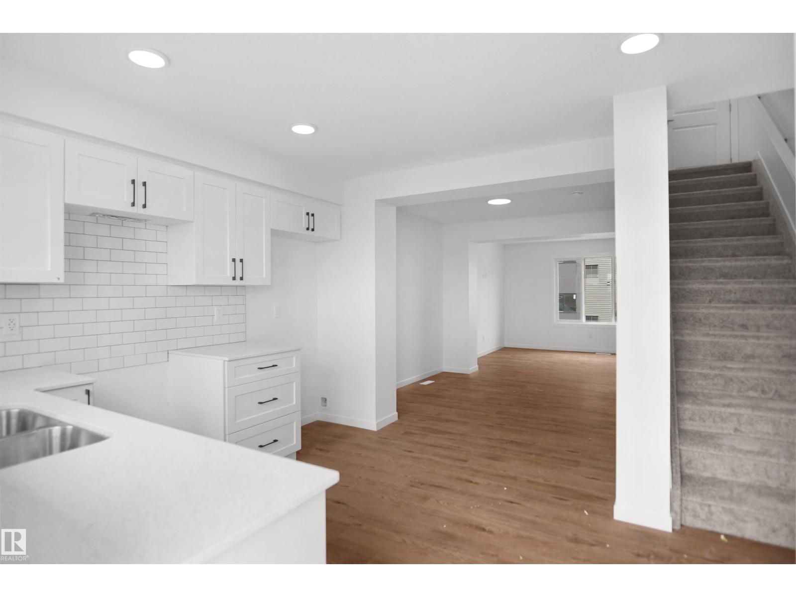 #100 3705 141 ST SW - Image 14