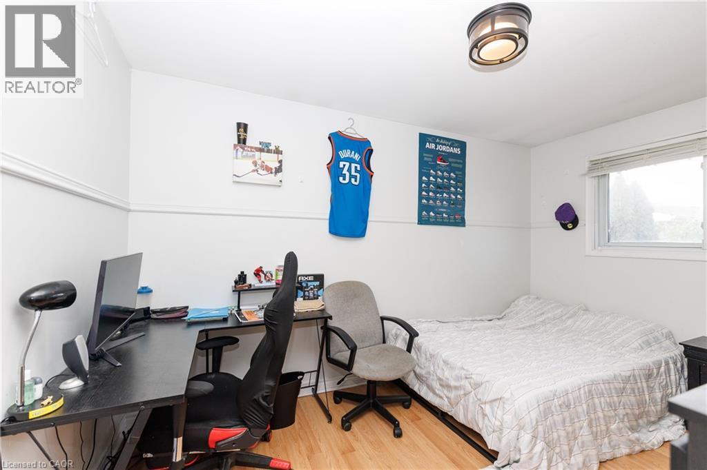 25 WARKDALE Drive - 9