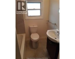1756 Drouillard Road Unit# 4, Windsor, ON N8Y2S5 Photo 7