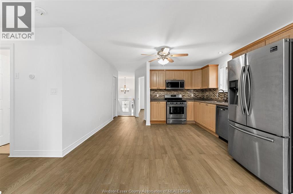 2420 VENETIAN AVENUE - 11