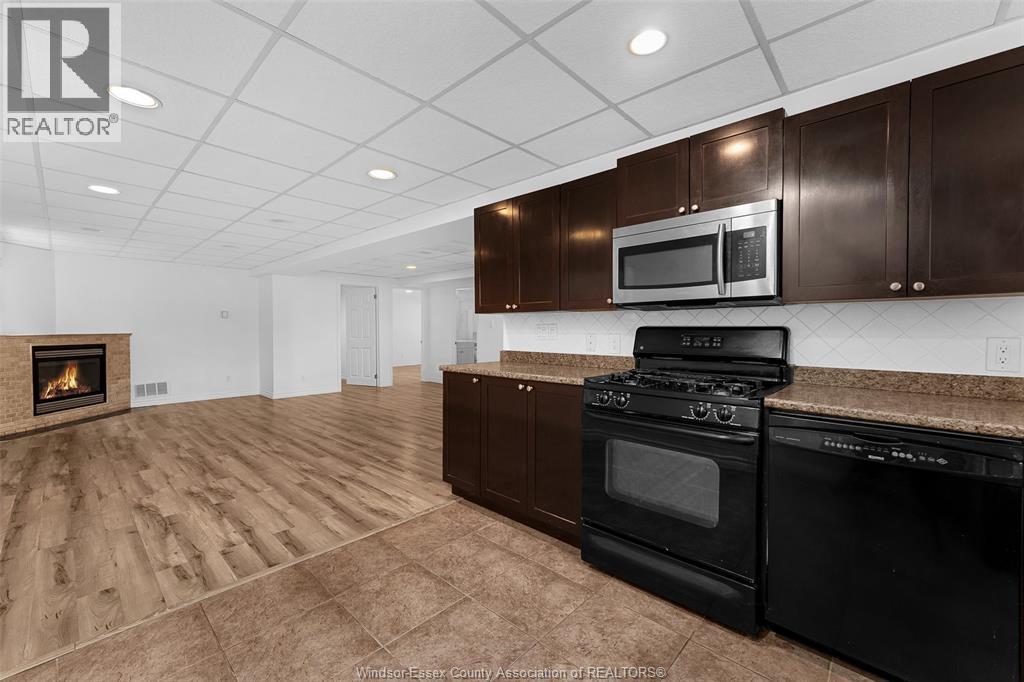 2420 VENETIAN AVENUE - 28