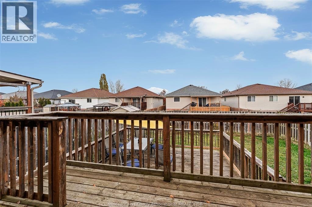 2420 VENETIAN AVENUE - 35