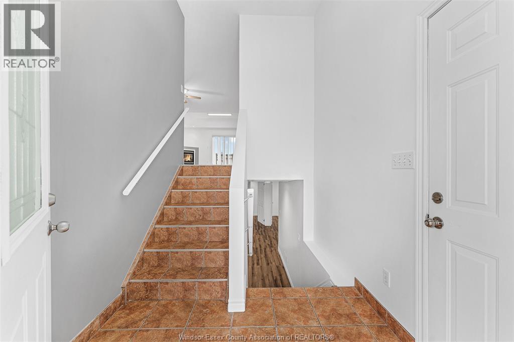2420 VENETIAN AVENUE - 4