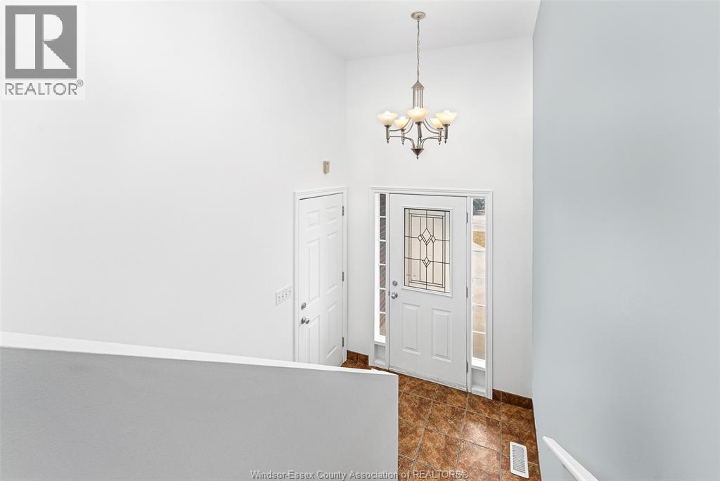 2420 VENETIAN AVENUE - 5
