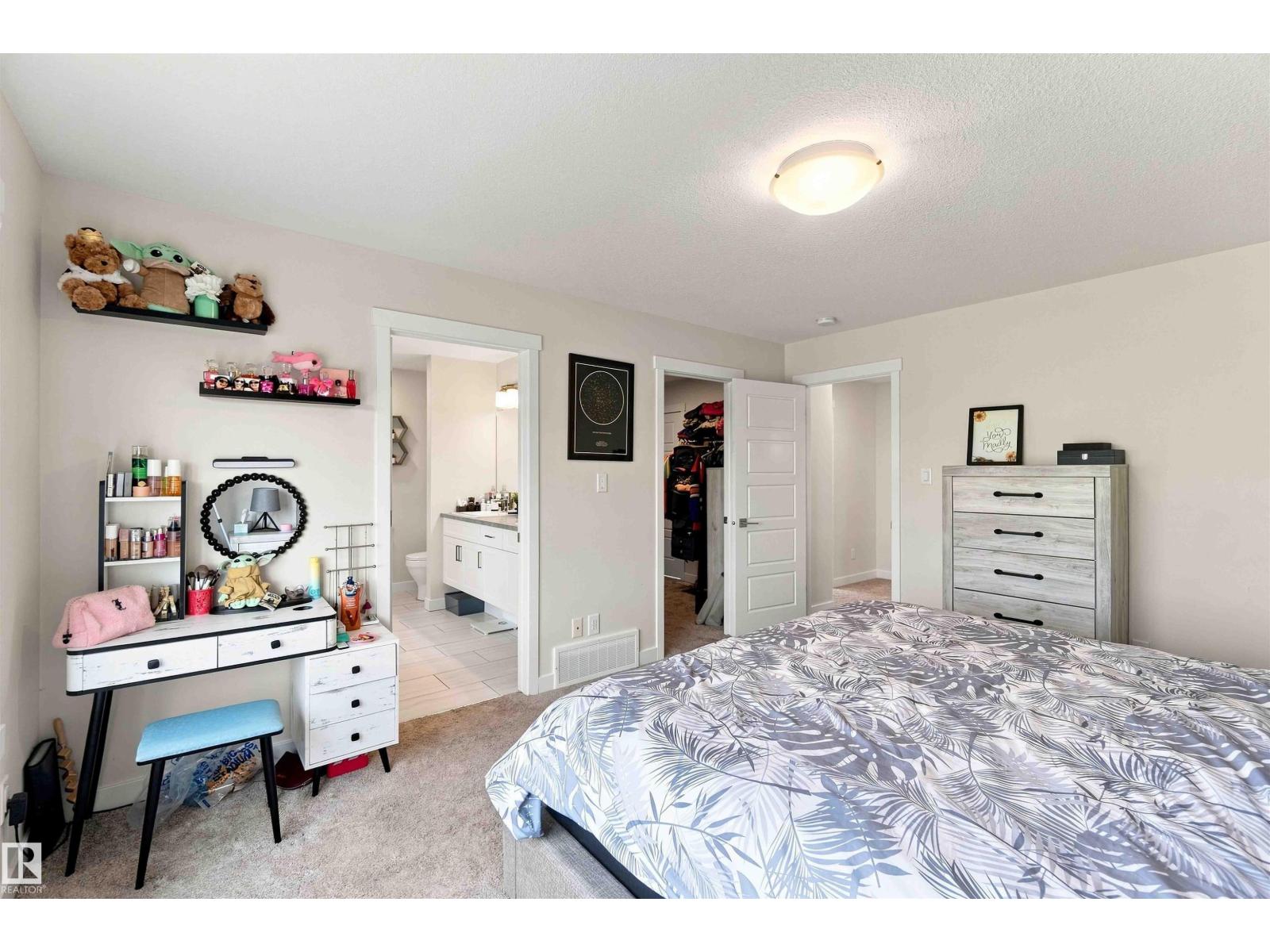 7608 CREIGHTON PL SW - 45