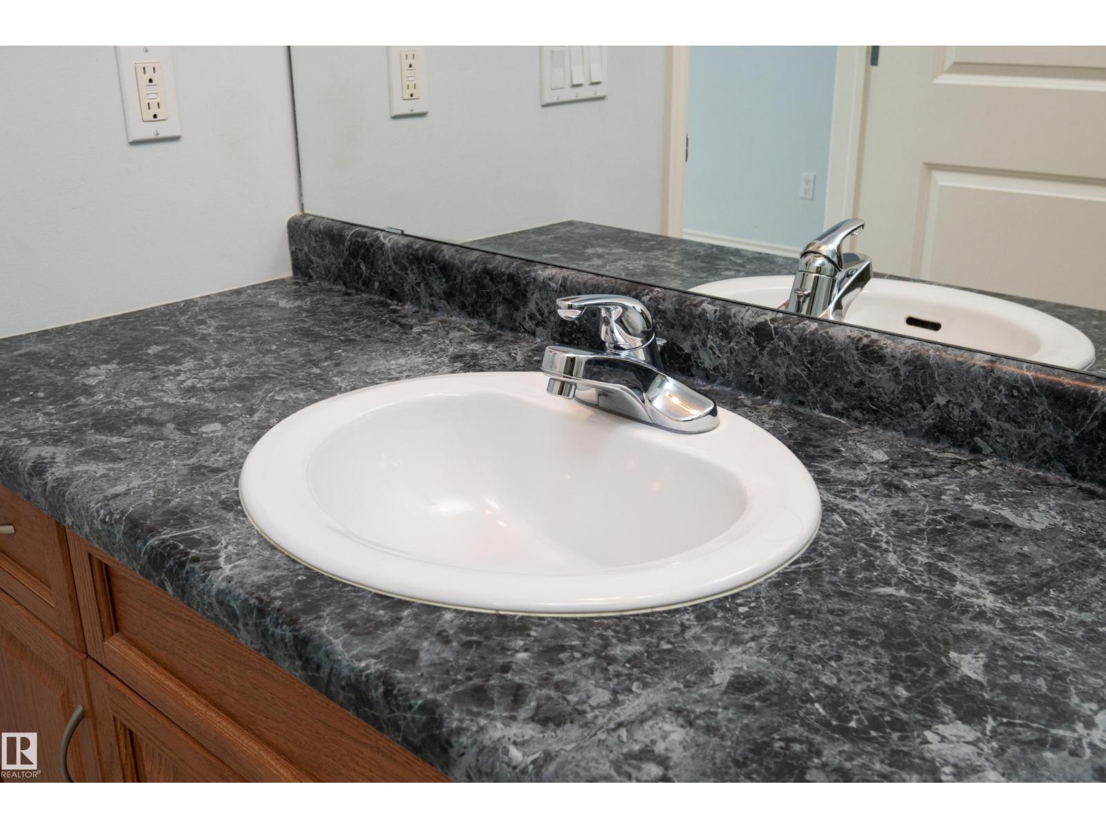 #40 1251 RUTHERFORD RD SW - 37