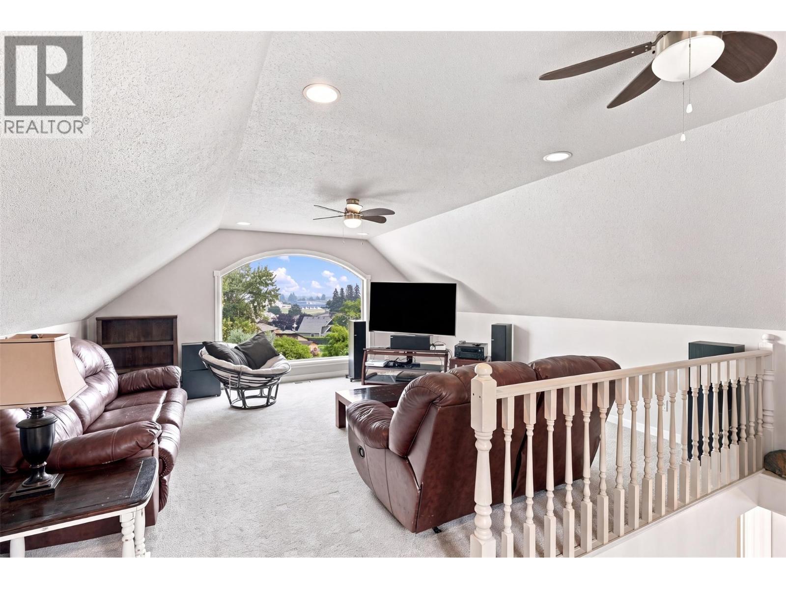 897 WAWN Road - 44