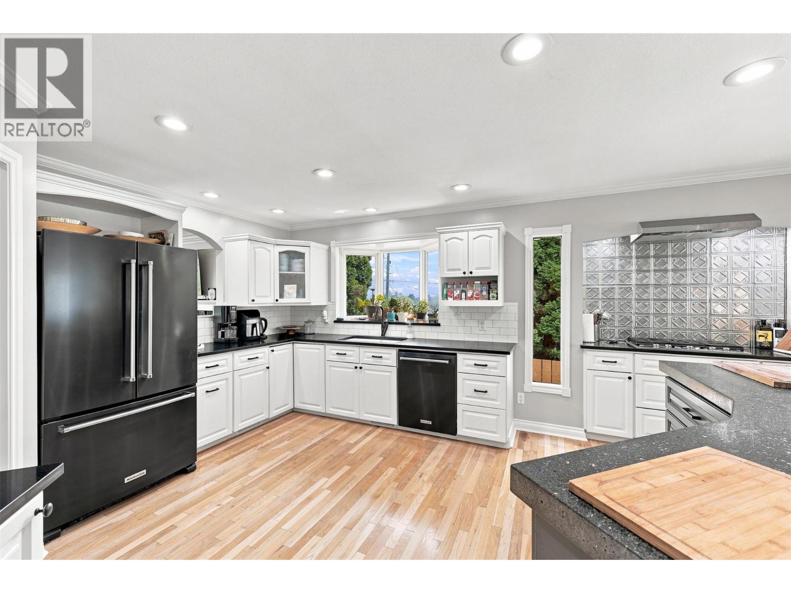 897 WAWN Road - 18