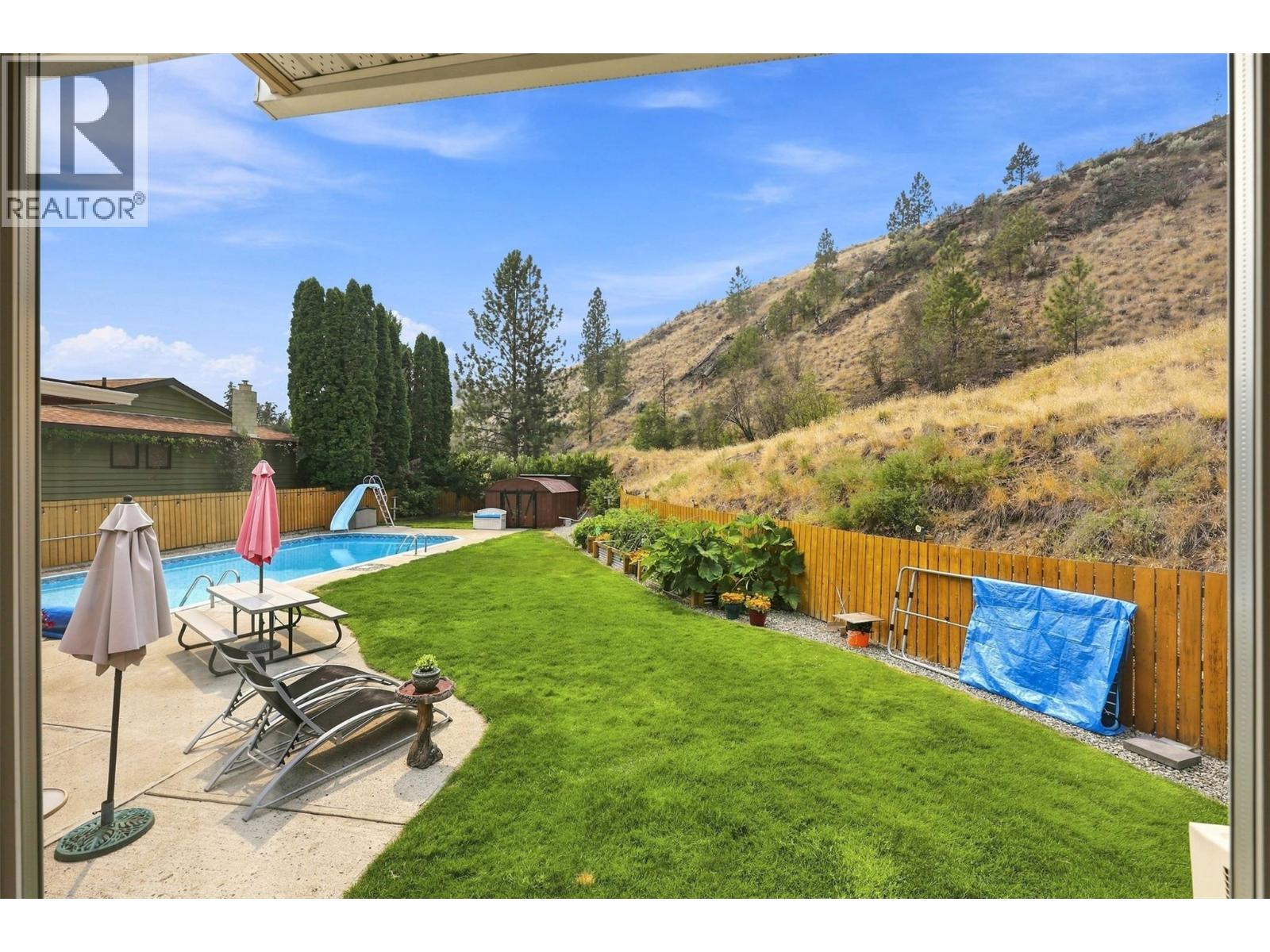 897 WAWN Road - 32