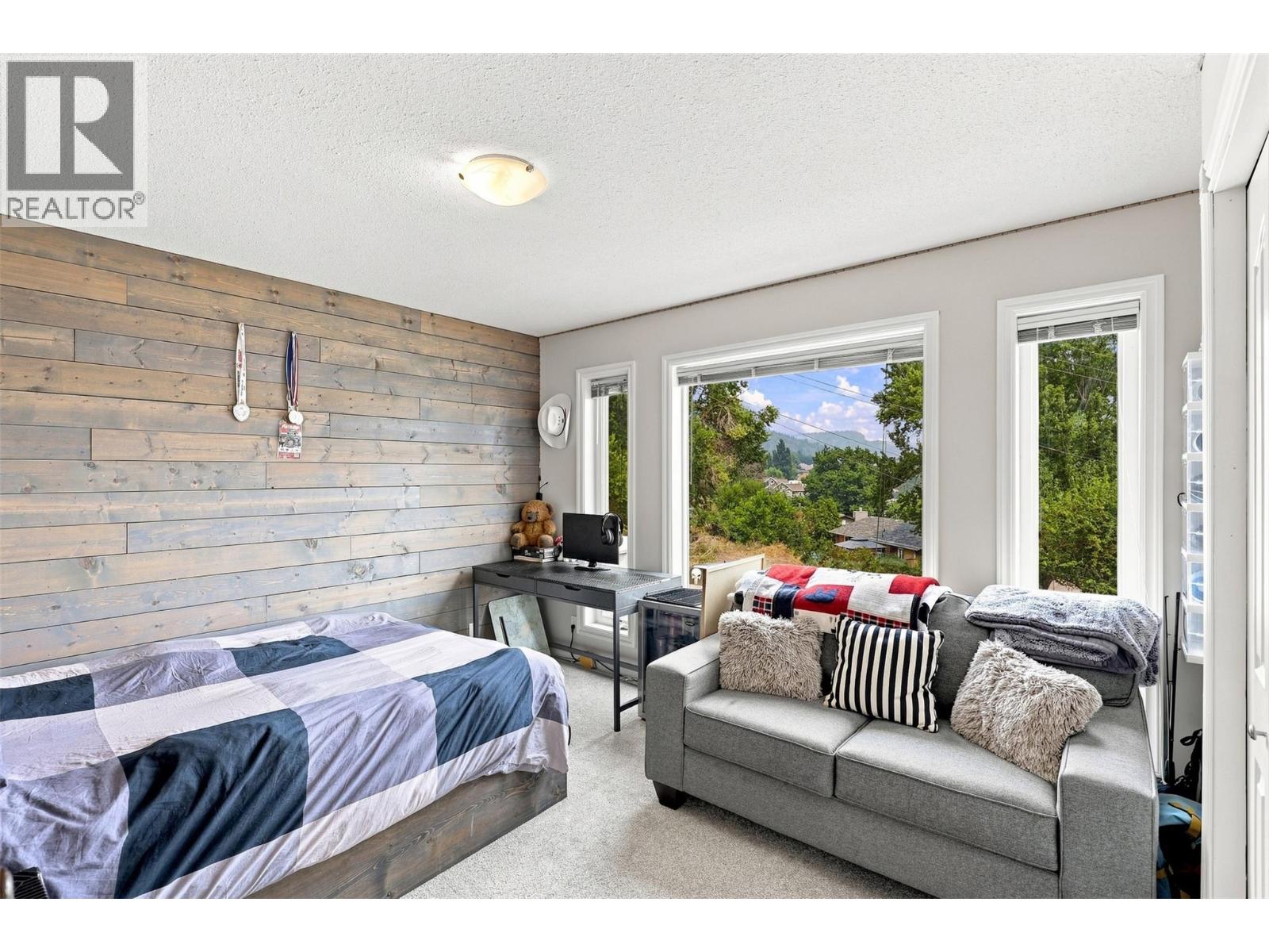 897 WAWN Road - 39