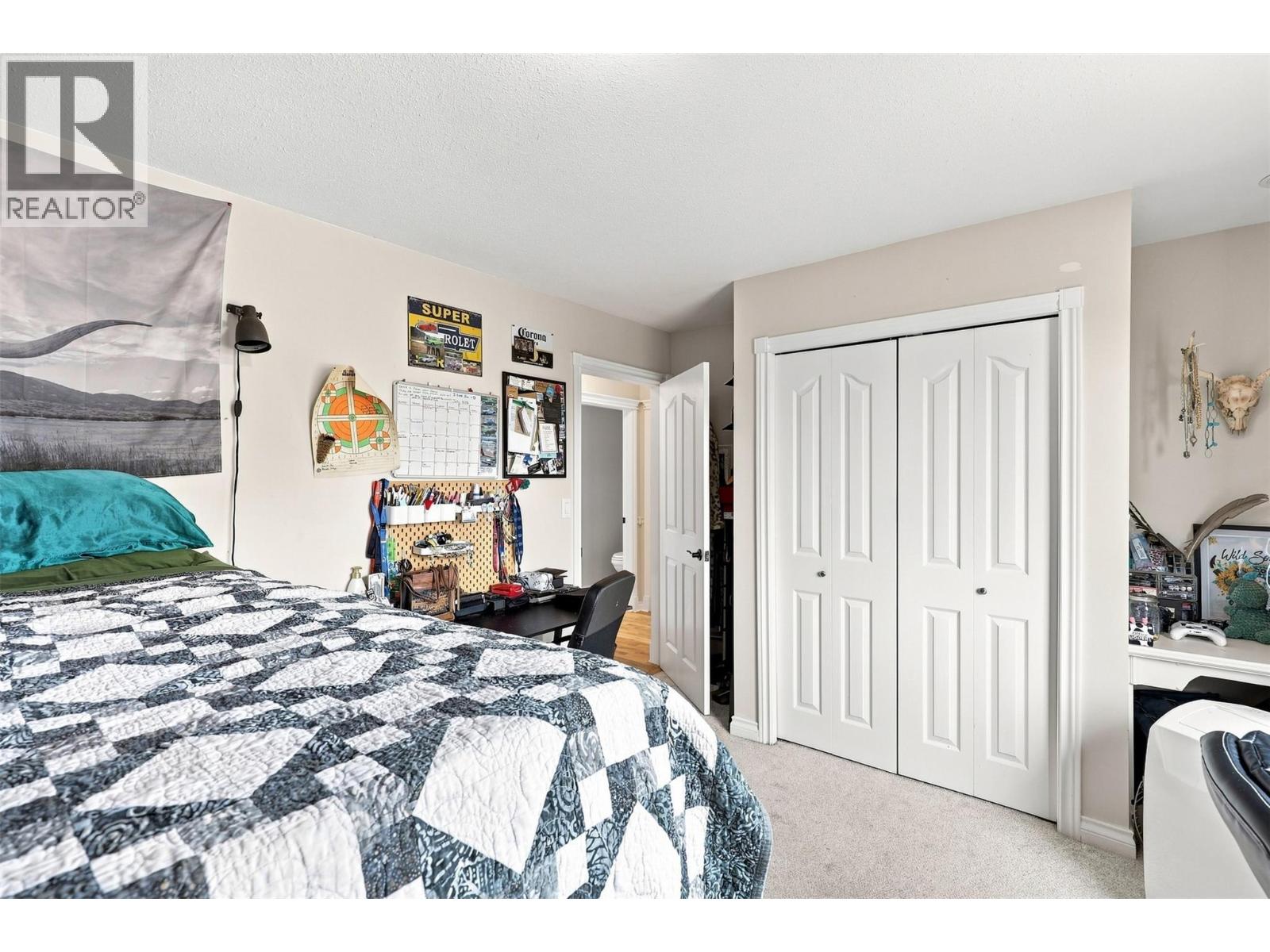 897 WAWN Road - 38