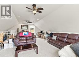 897 Wawn Road, Kamloops, BC V2B6N3 Photo 48