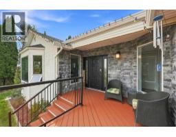 Living room - 897 Wawn Road, Kamloops, BC V2B6N3 Photo 6