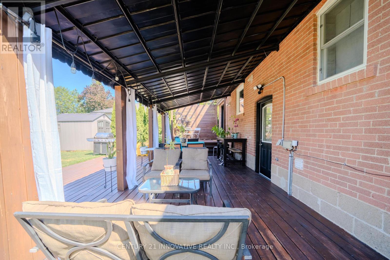 60 DORKING CRESCENT - 37