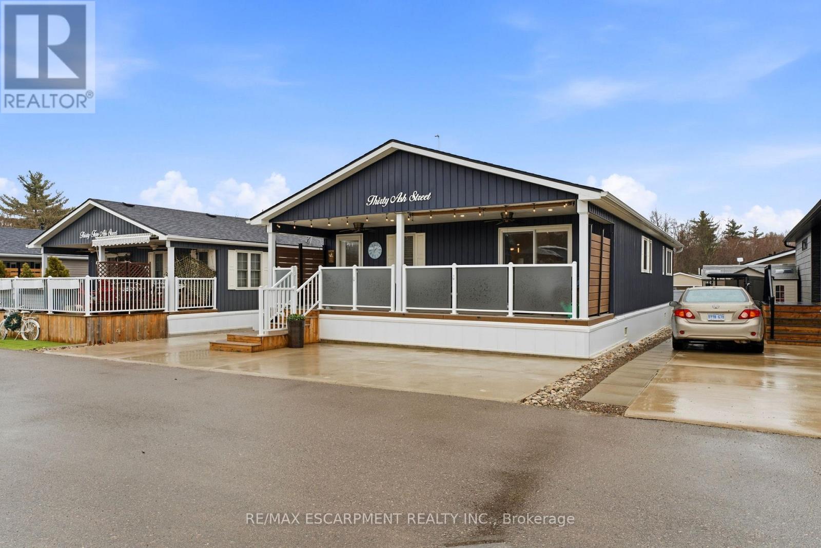 30 ASH STREET - 4449 MILBUROUGH LINE - 2
