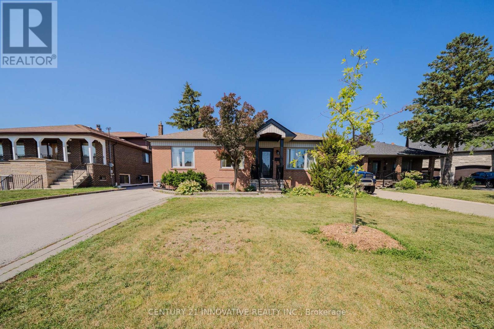 60 DORKING CRESCENT - 2