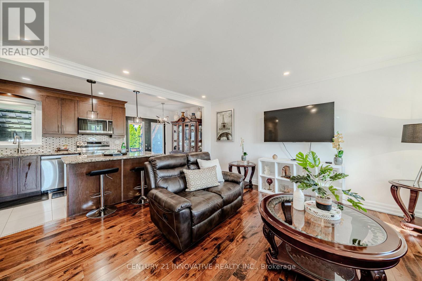 60 DORKING CRESCENT - 9
