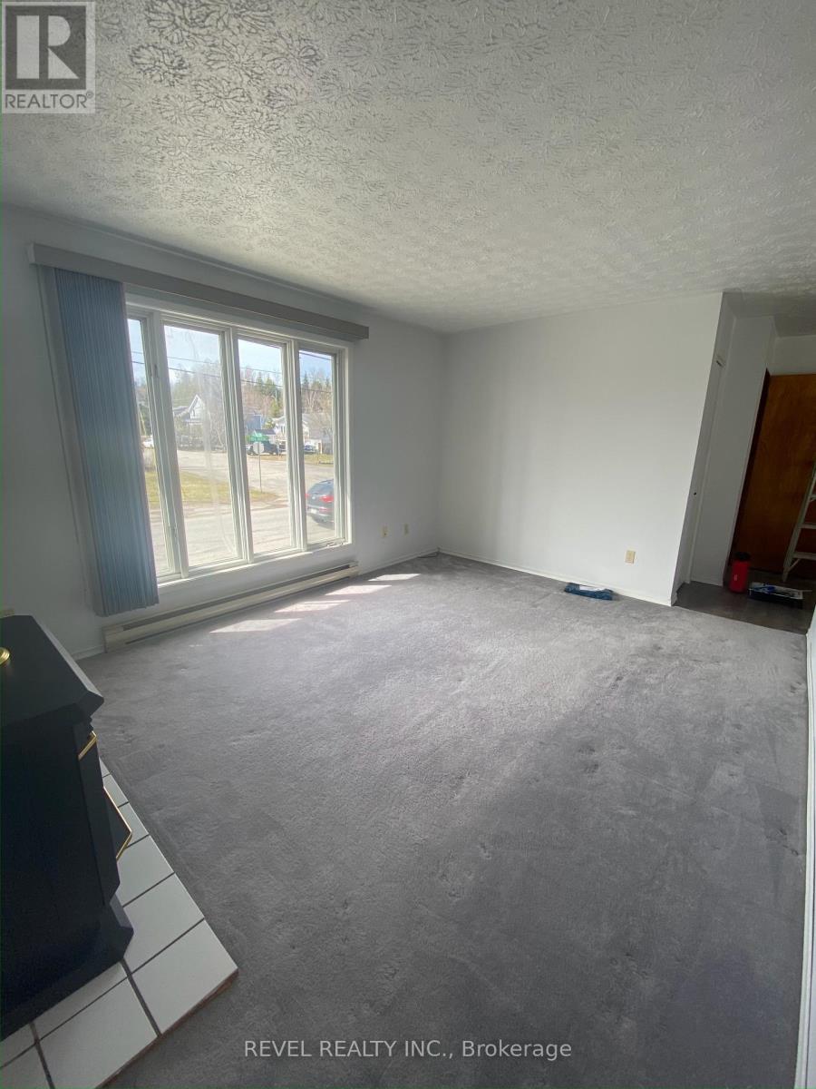 170 CRESCENT AVENUE - Image 3