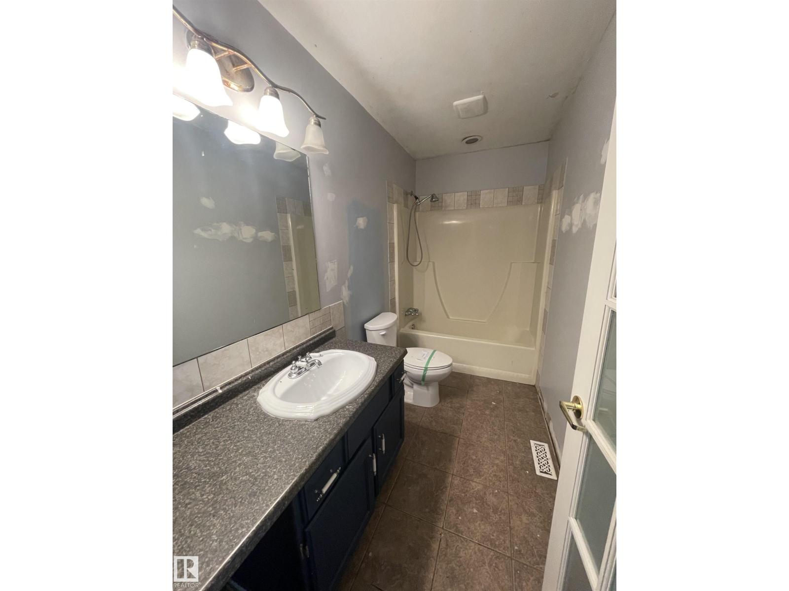 [private address] - Image 13