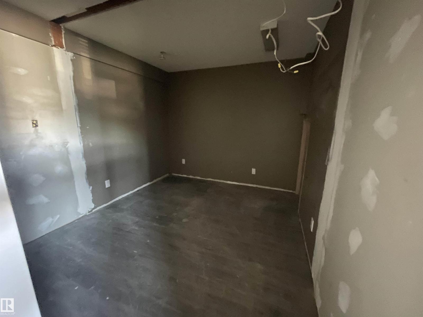 [private address] - Image 17