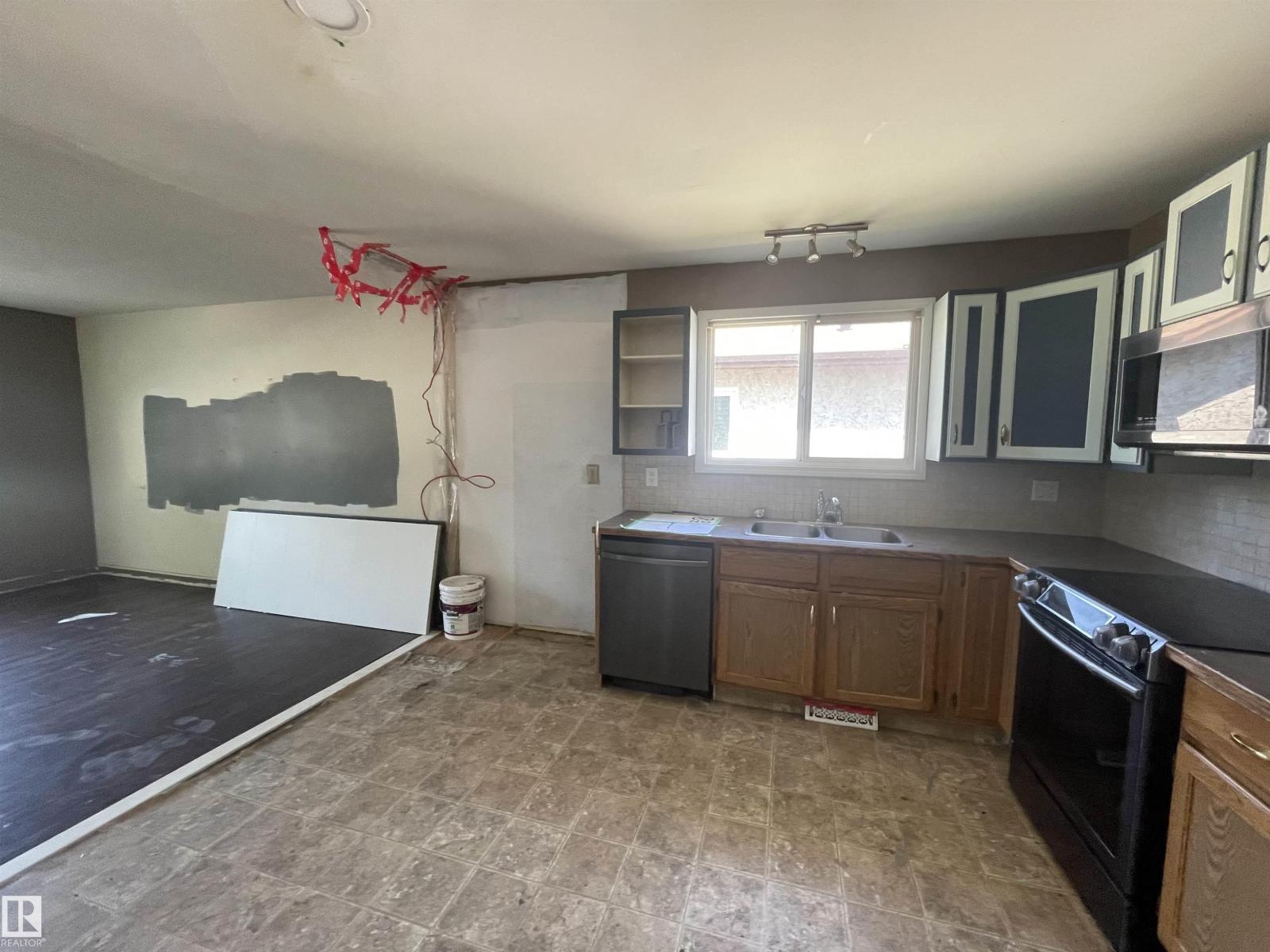 [private address] - Image 9