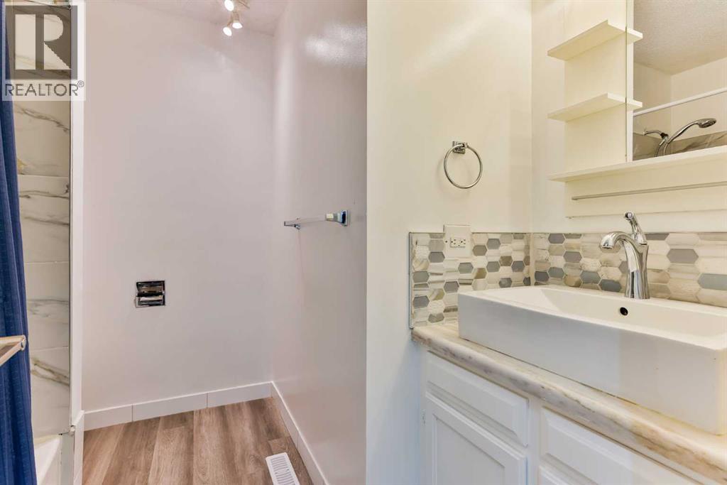 150 McGill Boulevard W - Image 12