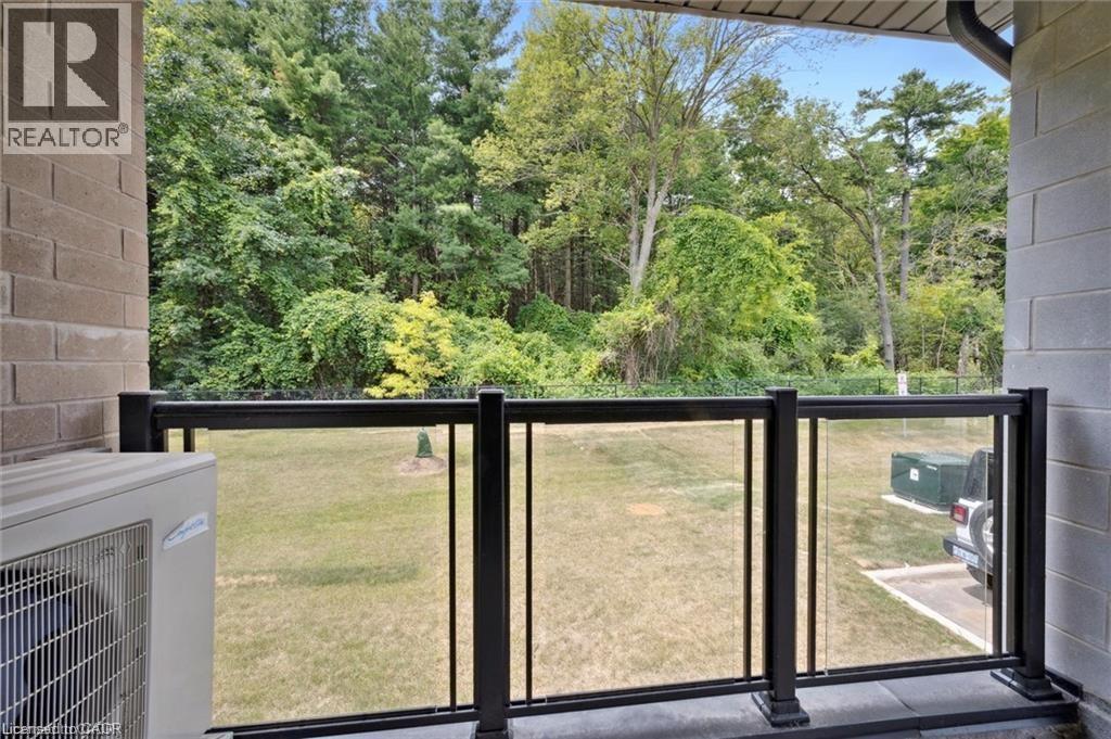 #C34 25 ISHERWOOD Avenue - 18