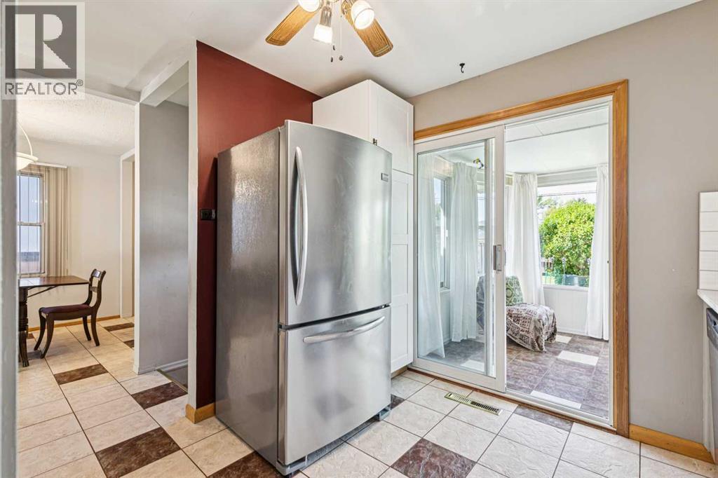 1219 Renfrew Drive NE - 17