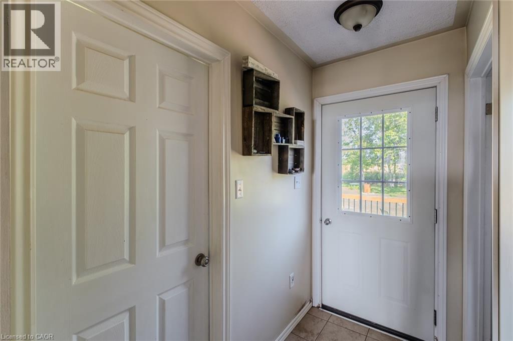 325 BLUE WATER Parkway - 22